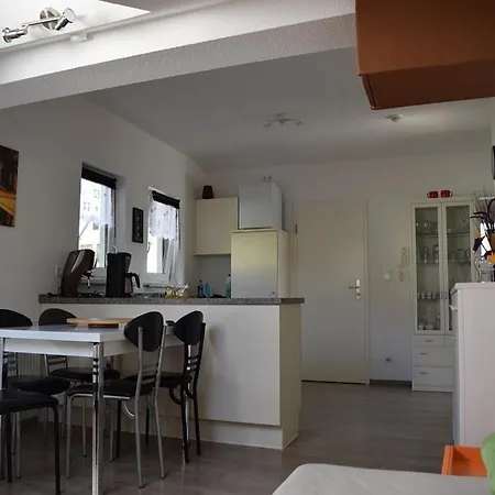 Apartment Wunderschoene Klimatisierte In Weidach Weitramsdorf